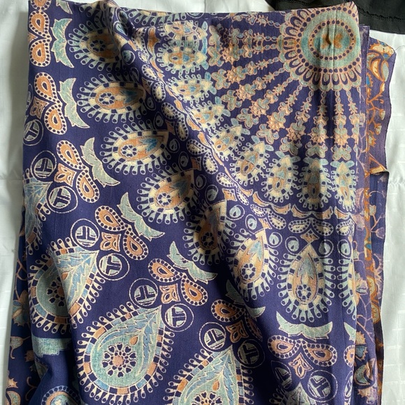 Blue Tapestry - Picture 3 of 3